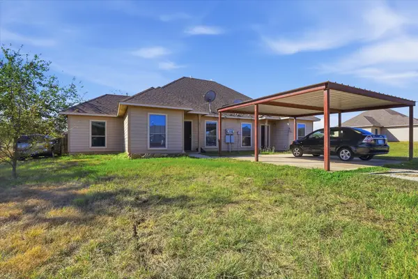 124 Collett Court, Weatherford, TX 76088