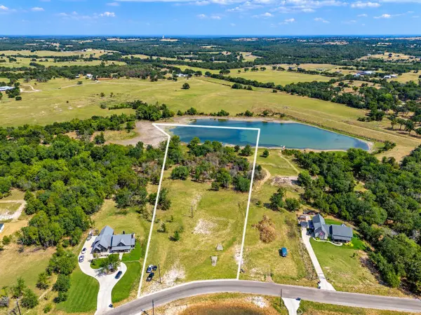 293 Zebrastone Way, Poolville, TX 76487