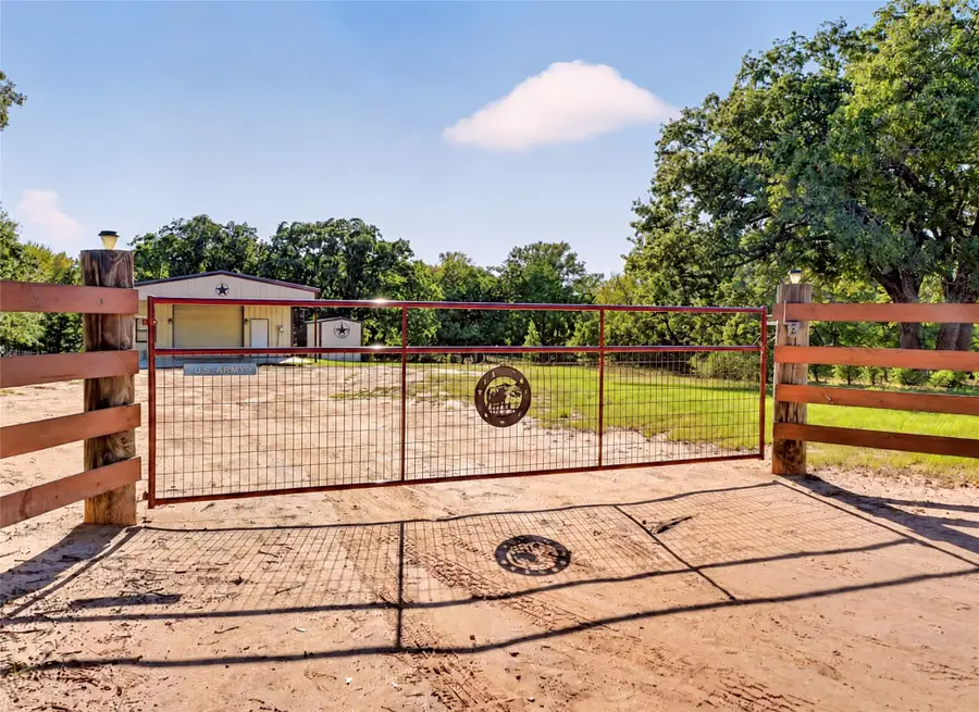 1747 Willie Dennis Road, Terrell, TX 75160 - #2