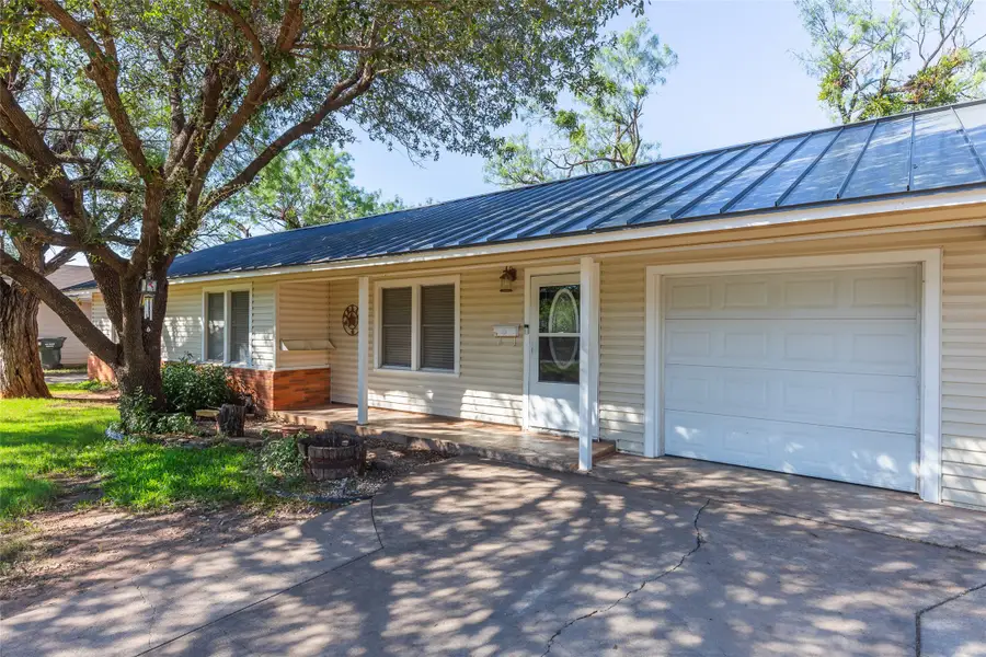718 Hawthorne Street, Abilene, TX 79605 - #2