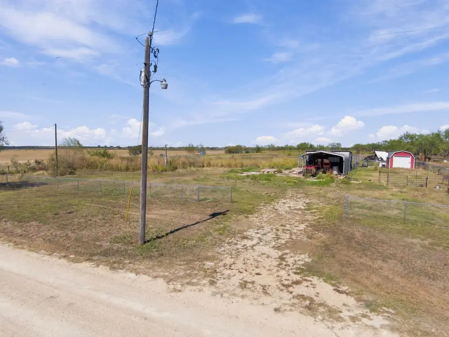 9408 County Road 2220, Barry, TX 75102 - #3