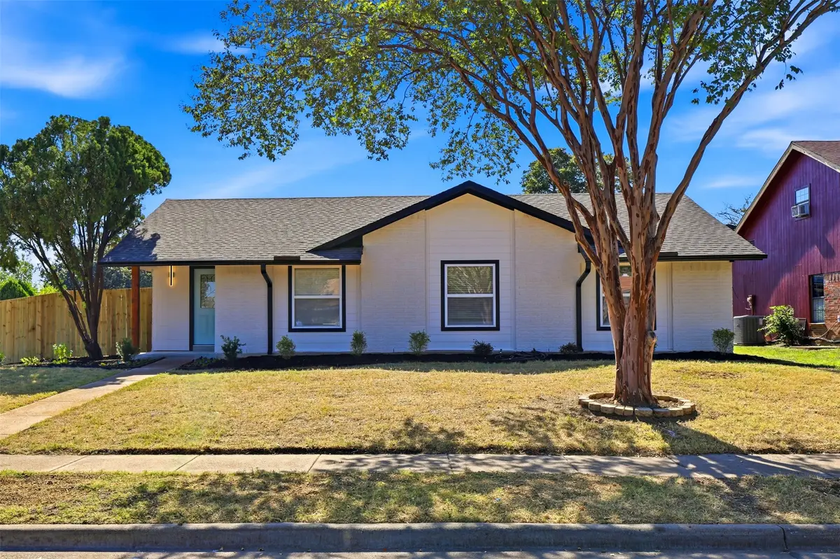2902 Chisholm Trail, Garland, TX 75042 - #1