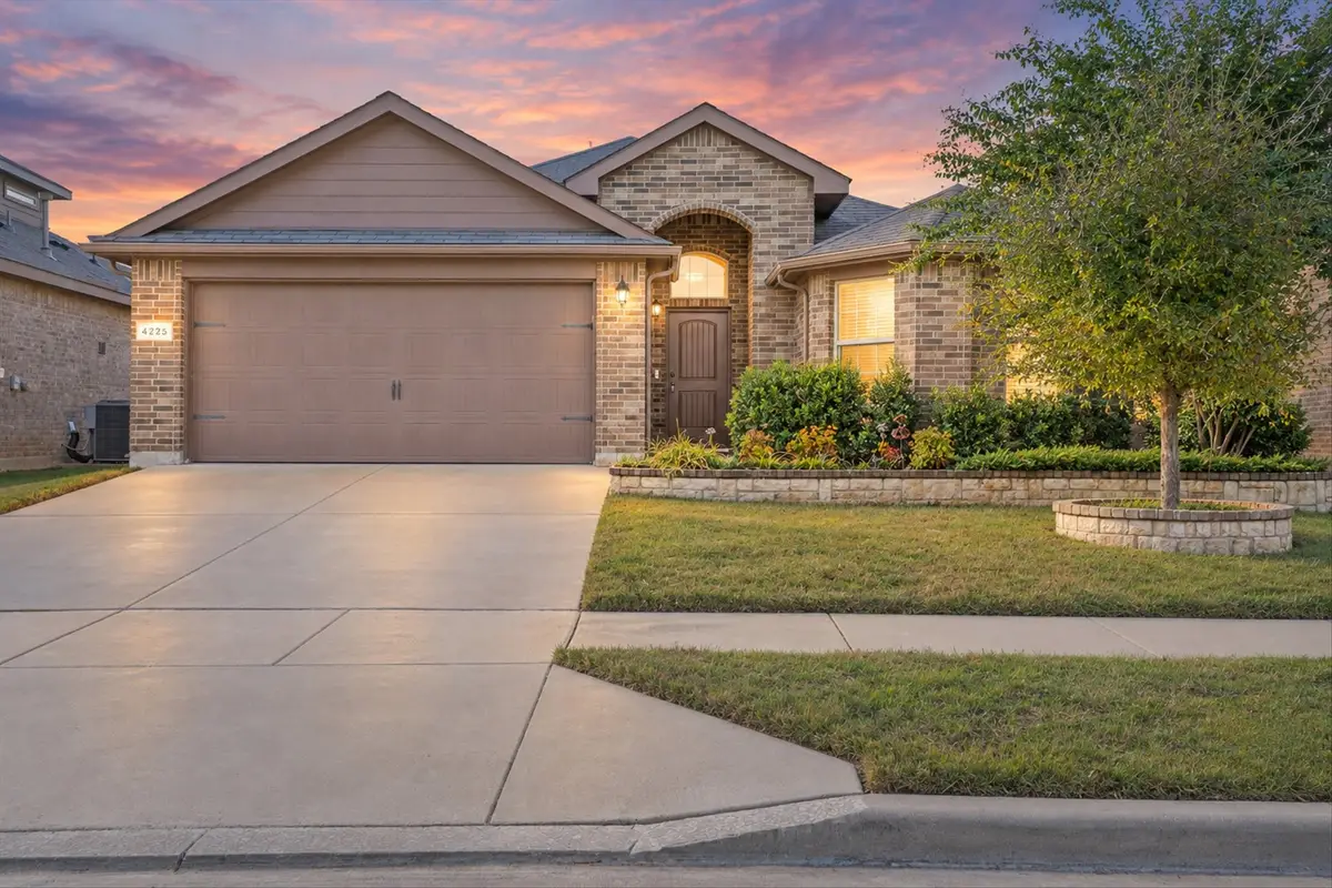 4225 Tollcross Lane, Fort Worth, TX 76123 - #1