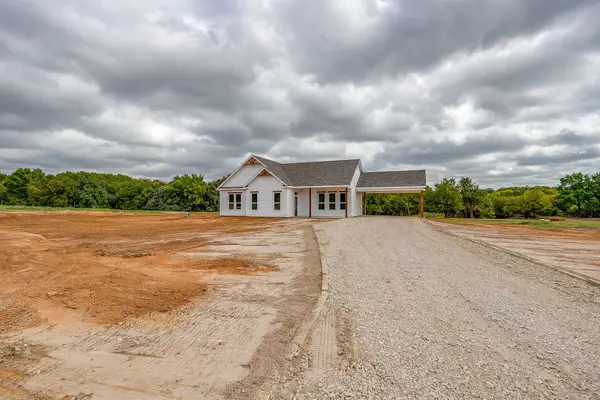 1024 Rays Way, Weatherford, TX 76085