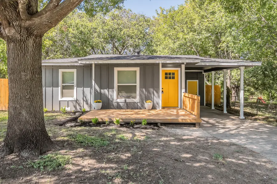 1228 S Brazos Street, Weatherford, TX 76086 - #3