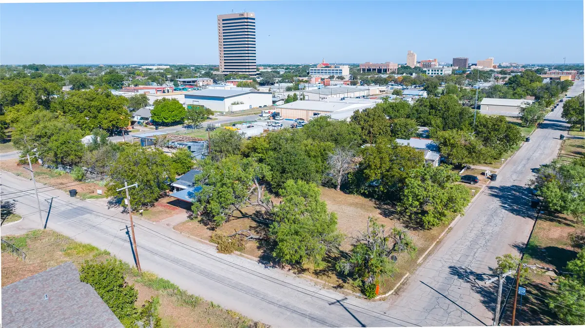 702 S 8th Street, Abilene, TX 79602 - #1