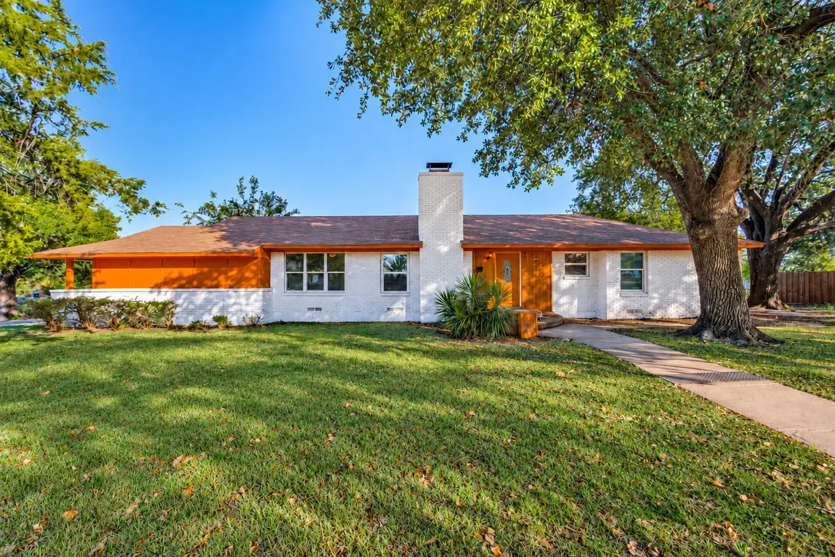 2626 Crest Avenue, Dallas, TX 75216 - #1