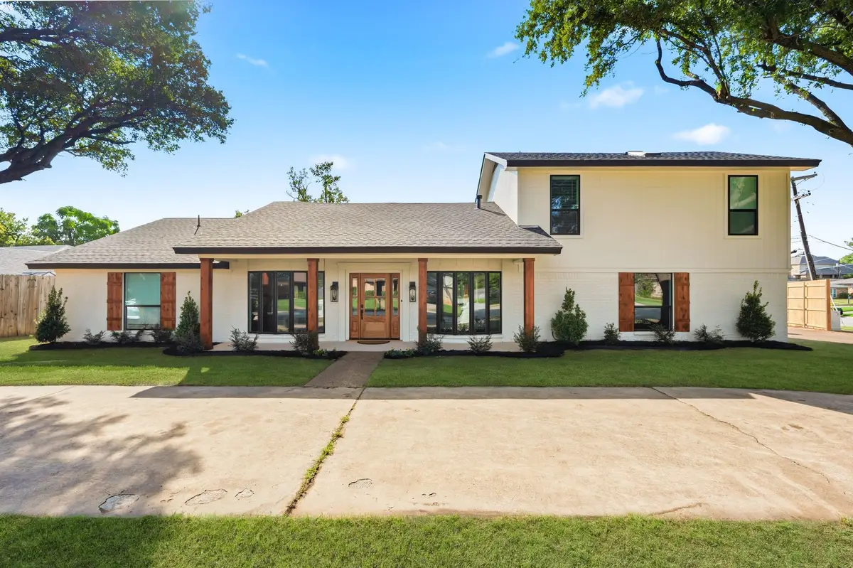 2033 Mountainview Drive, Hurst, TX 76054 - #1
