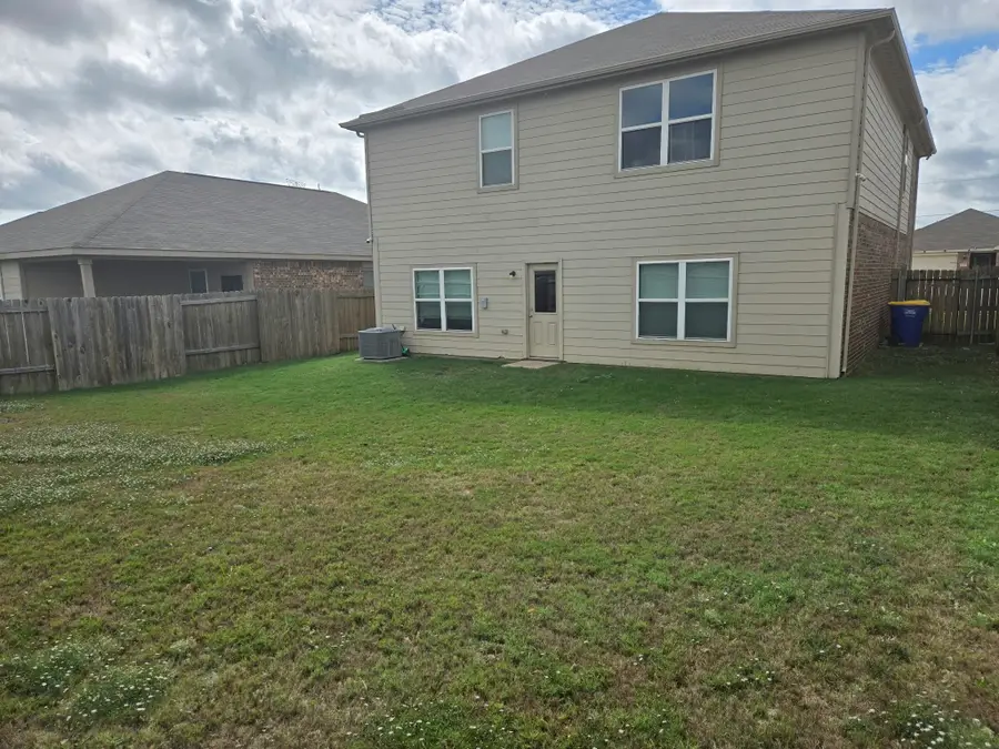 137 Presidents Way, Venus, TX 76084 - #2
