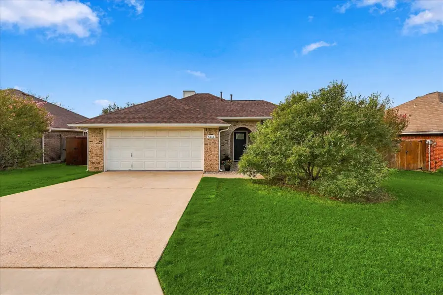 5216 Gaelic Court, Denton, TX 76208 - #2