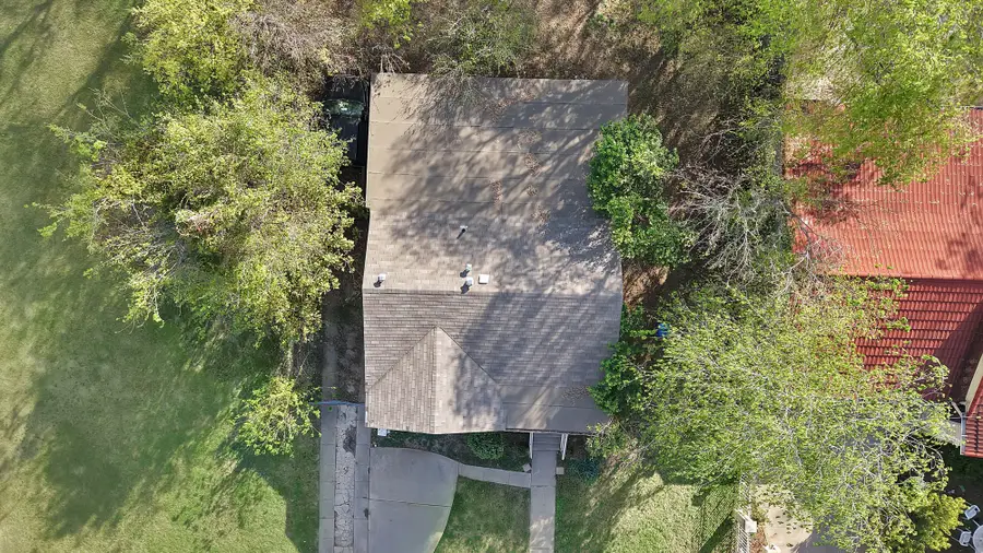 2813 S Wesleyan Drive, Fort Worth, TX 76105 - #2