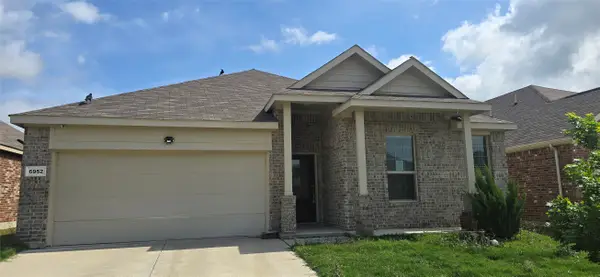 6952 Falconer Way, Fort Worth, TX 76179