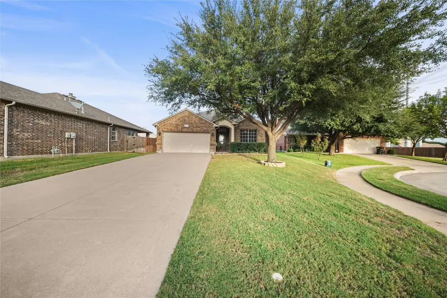 5712 Pawpaw Ridge Drive, Fort Worth, TX 76179 - #3