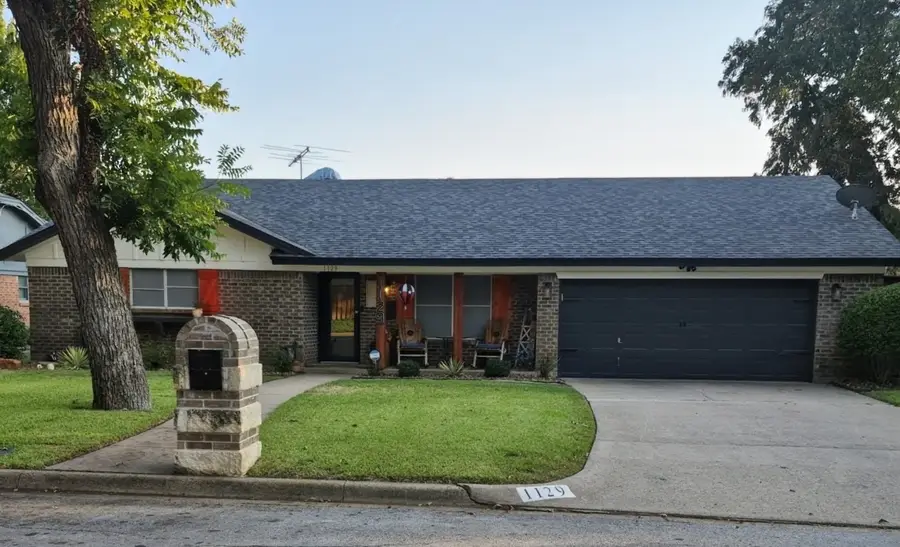 1129 Henson, Hurst, TX 76053 - #3