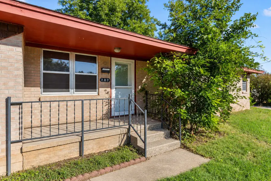707 Gayle Street, Burkburnett, TX 76354 - #2