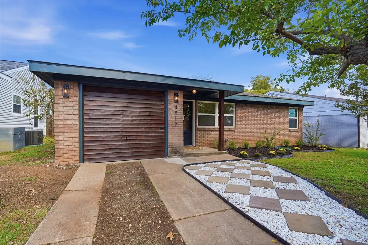 4812 Curzon Avenue, Fort Worth, TX 76107 - #1