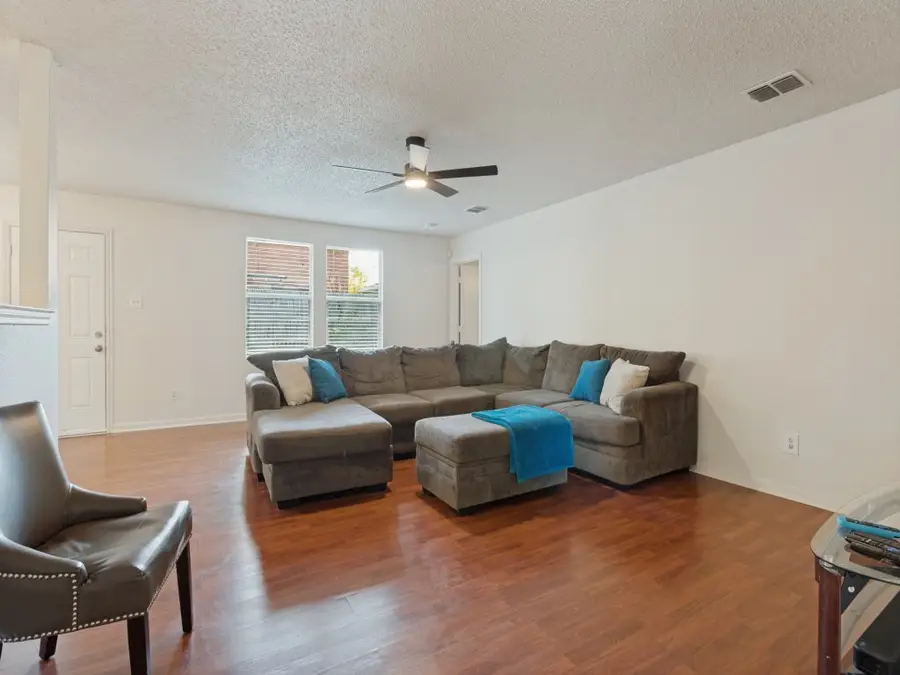 2043 Cap Rock Lane, Grand Prairie, TX 75052 - #3