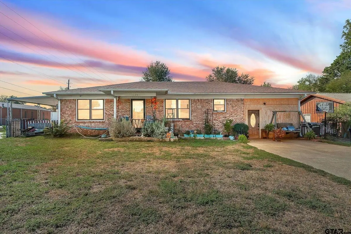 134 Laura Street, Mineola, TX 75773 - #1