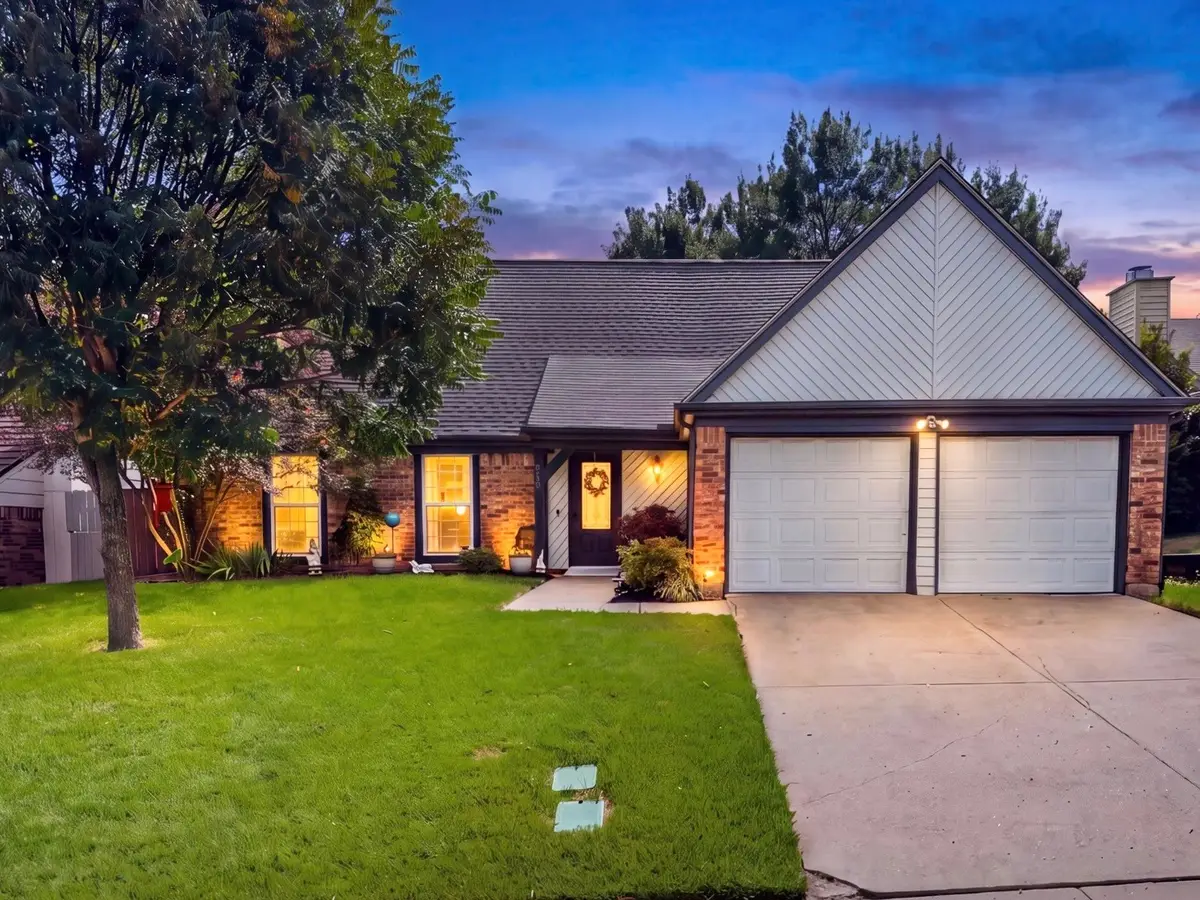 208 Wildbriar Street, Euless, TX 76039 - #1