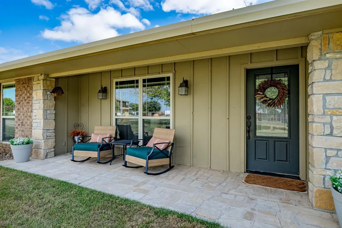 8261 N Us Highway 283, Albany, TX 76430 - #1