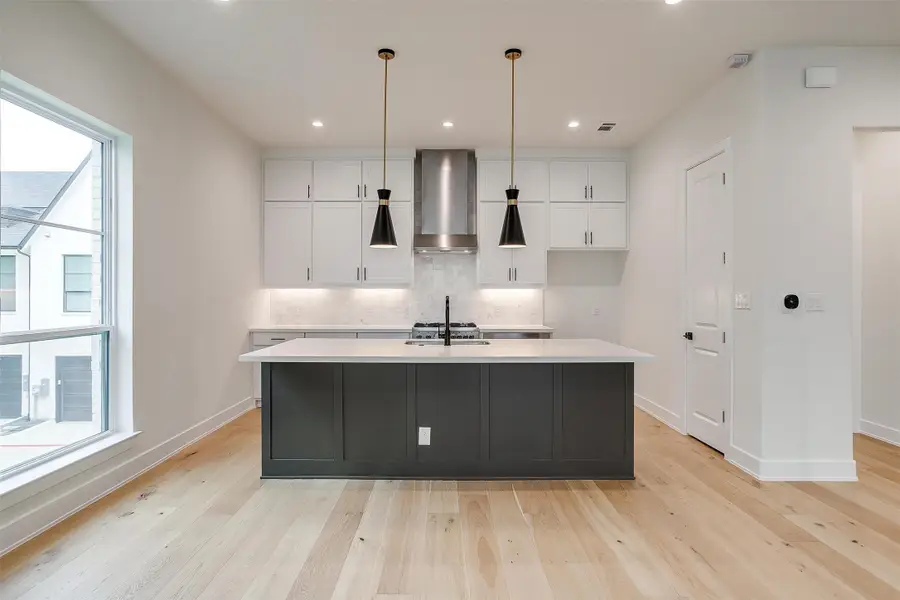128 Garden Court E, Arlington, TX 76013 - #2
