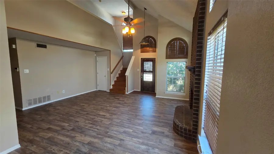 5912 Ravenya Street, Fort Worth, TX 76179 - #2