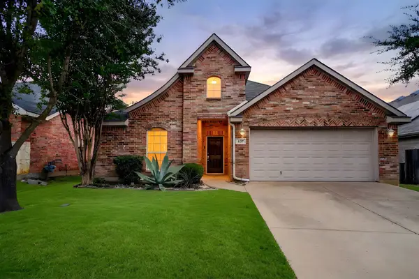 637 Brooks Street, Crowley, TX 76036
