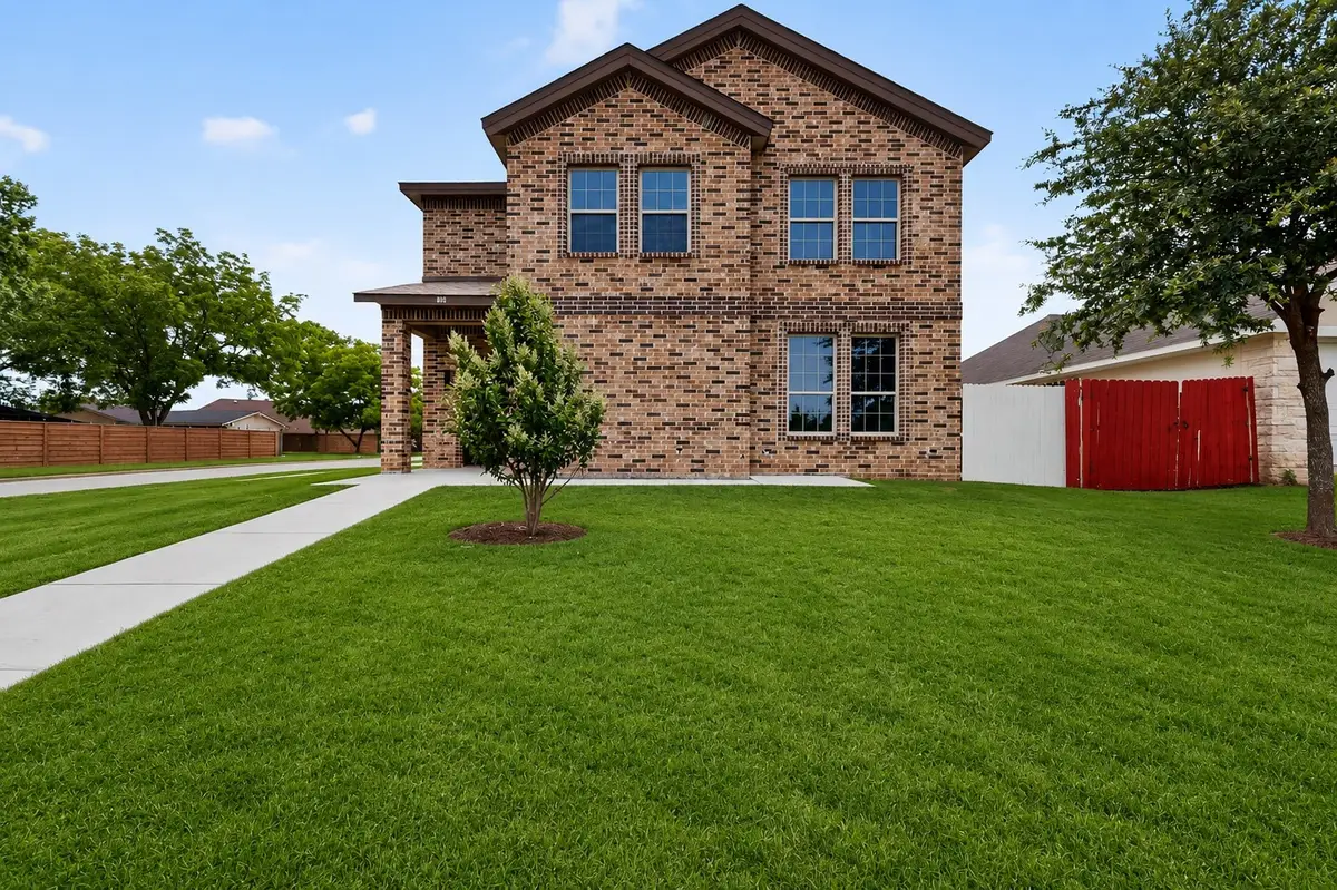 800 Oak Creek Drive, Hutchins, TX 75141 - #1