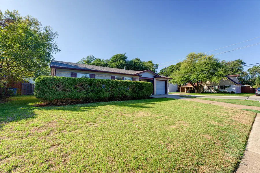 2906 Windmill Lane, Farmers Branch, TX 75234 - #2