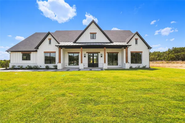 3111 Rio Grande Circle, Cresson, TX 76035