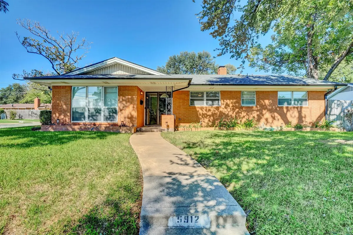 5912 Lubbock Avenue, Fort Worth, TX 76133 - #1