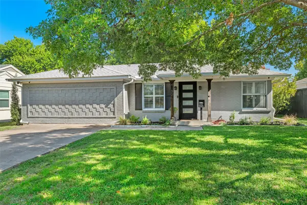 4165 Carolyn Road, Fort Worth, TX 76109
