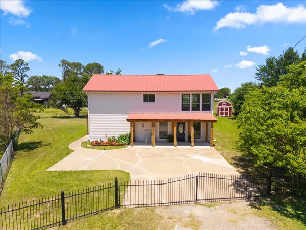 306 Lazy Cane Ranch Road, Trinidad, TX 75163