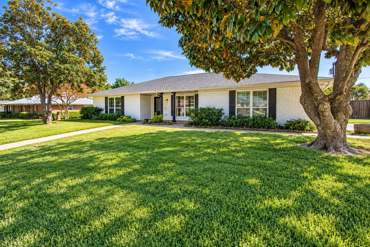 146 Village Estates Drive, Highland Village, TX 75077 - #1