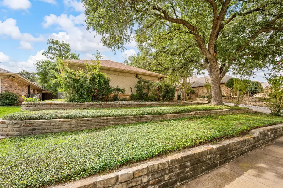 1700 Saxon Drive, Bedford, TX 76021 - #2