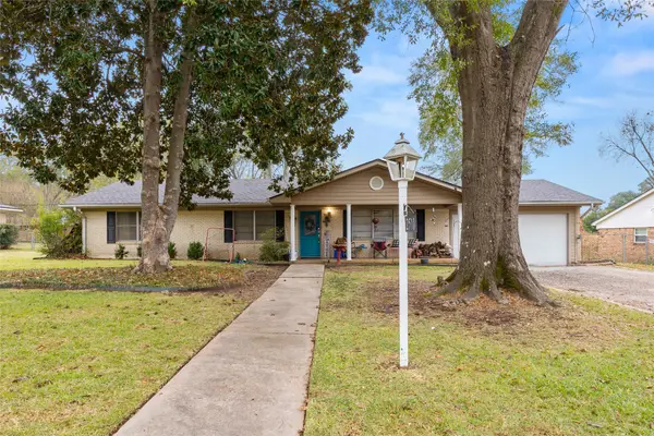 2510 S Wychelm Drive, Kilgore, TX 75662