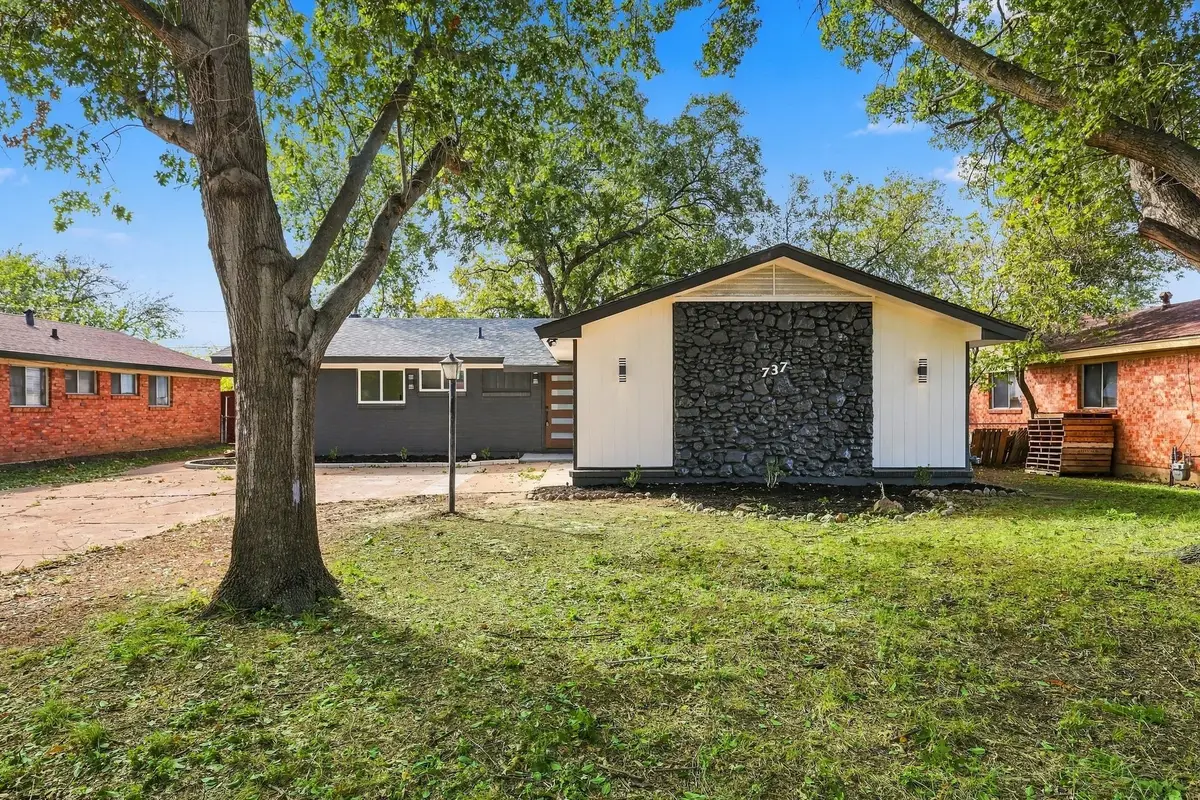 737 Blueberry Lane, Grand Prairie, TX 75052 - #1