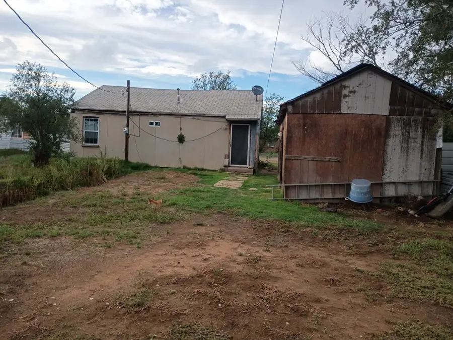 407 Wilson Street, Sudan, TX 79371 - #3