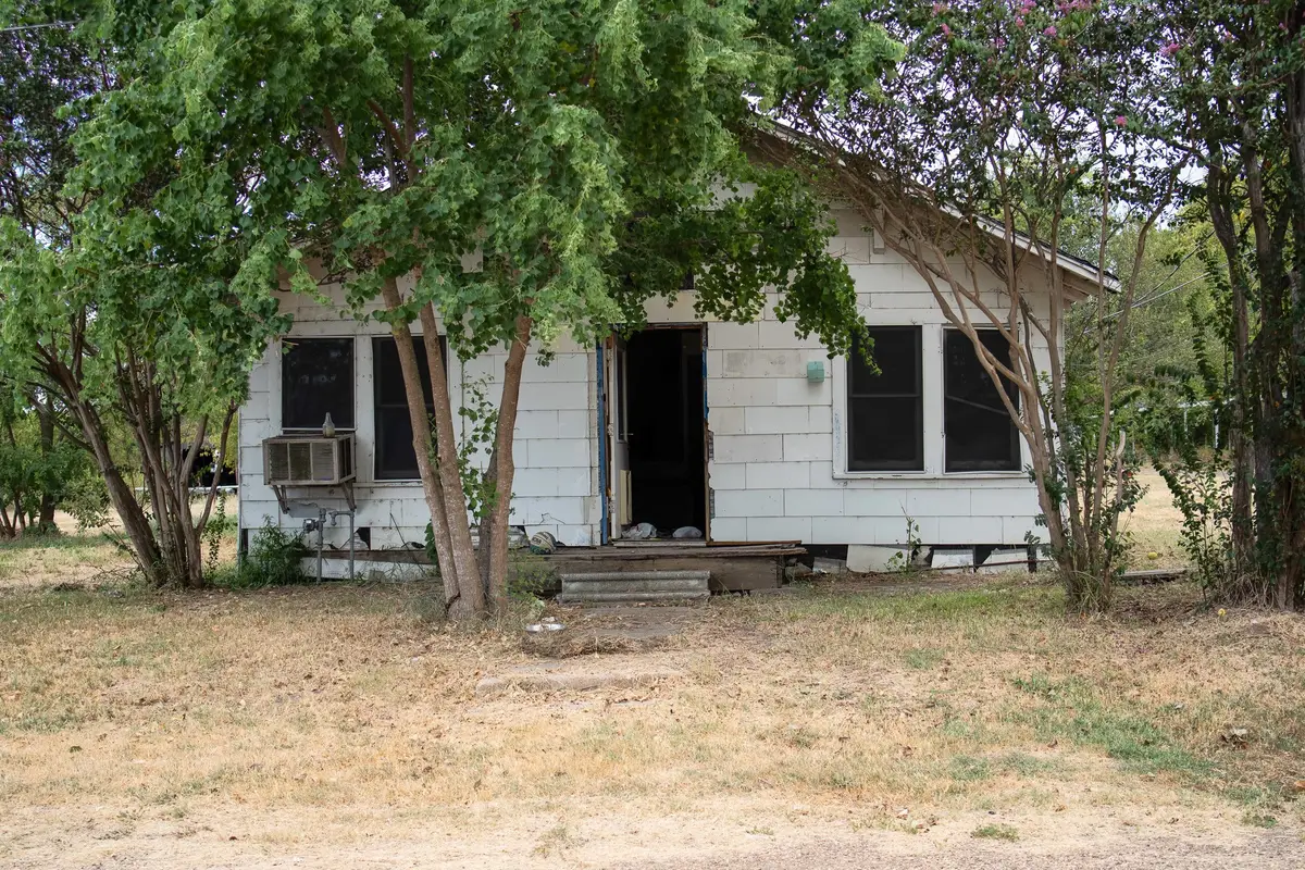 304 Lawrence Street, Talco, TX 75487 - #1