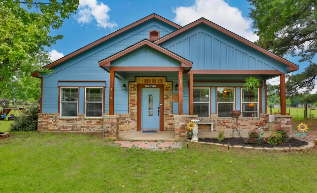 406 W Elm Street, Collinsville, TX 76233 - #1