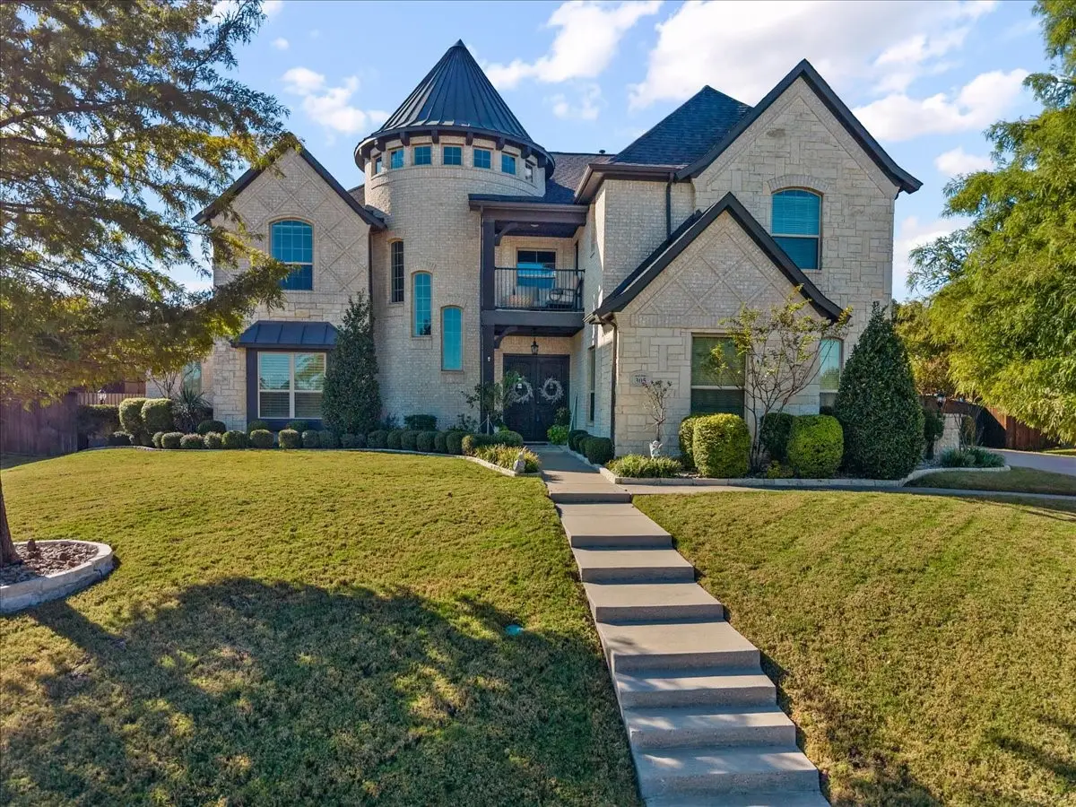 305 Landview Drive, Burleson, TX 76028 - #1