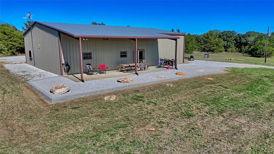 14742 Fm 677 N, Saint Jo, TX 76265 - #2