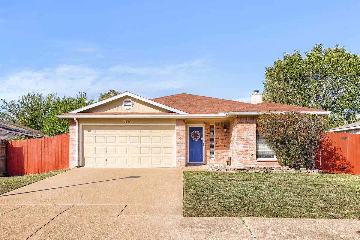 2039 Angelica Way, Dallas, TX 75217 - #1