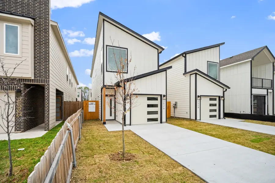 2526 Peabody, Dallas, TX 75215 - #2
