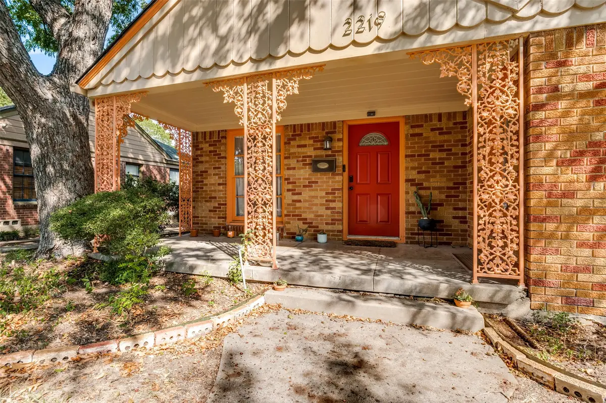 2219 Carnes Street, Dallas, TX 75208 - #1