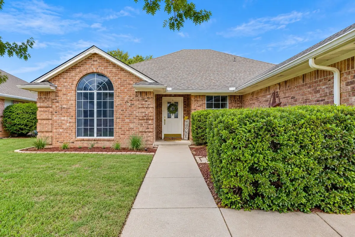 1032 Roundrock Drive, Saginaw, TX 76179 - #1