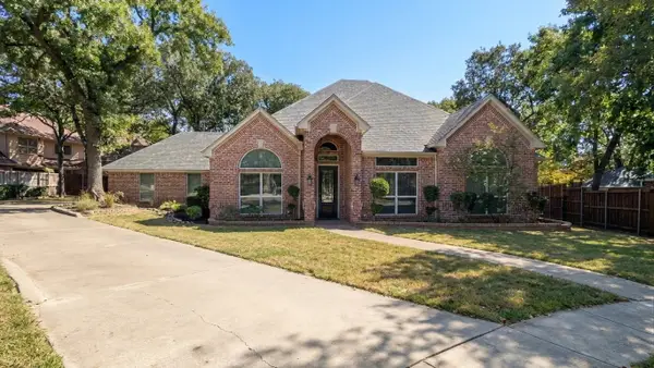 804 Woodbury Court, Keller, TX 76248