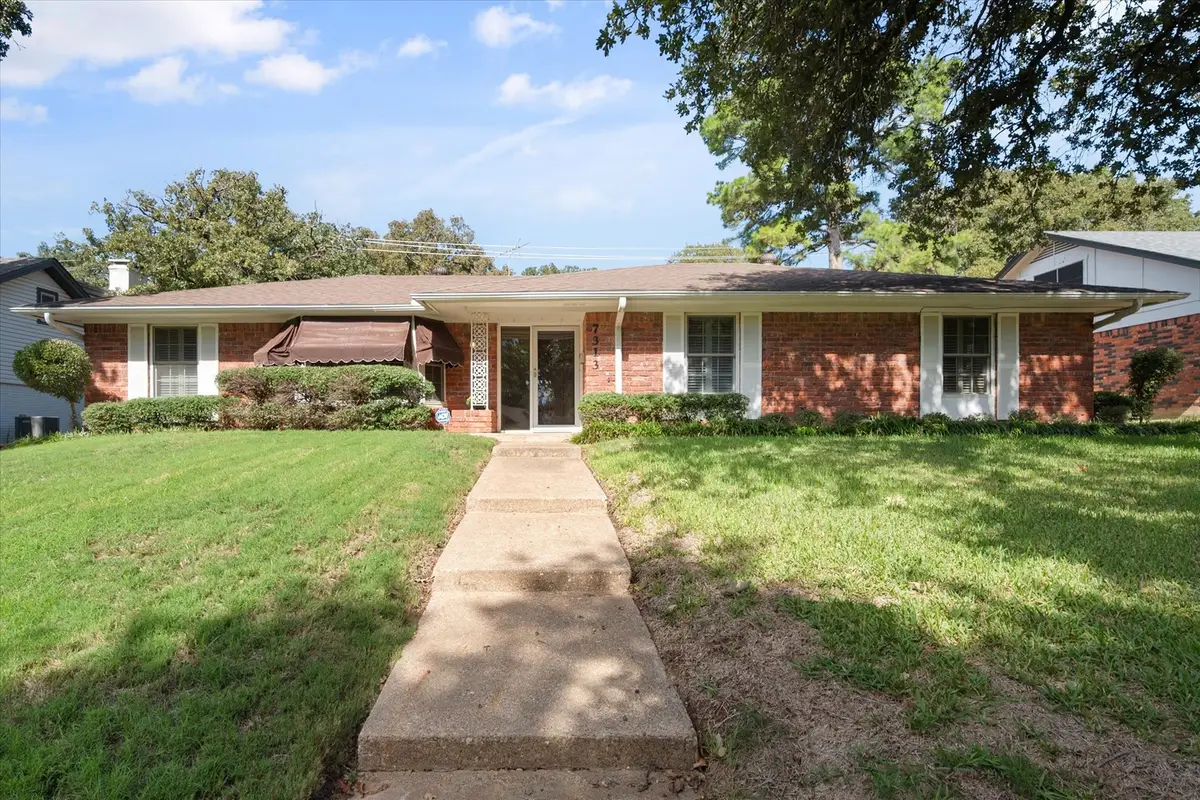 7313 Madeira Drive, Fort Worth, TX 76112 - #1