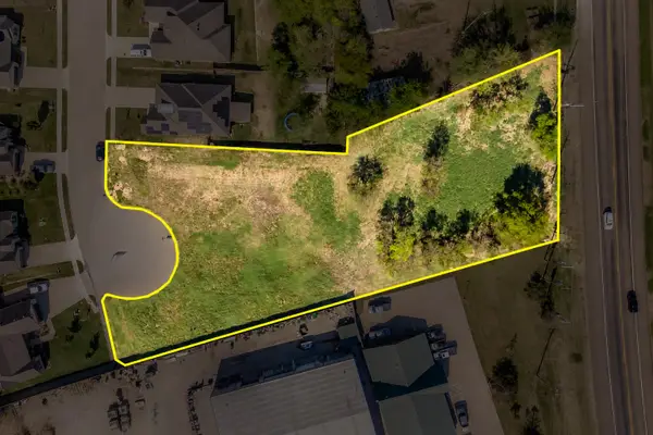 453 S 2nd Street, Krum, TX 76249