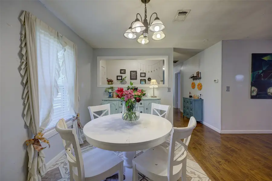 901 Elizabeth Boulevard, Granbury, TX 76048 - #3